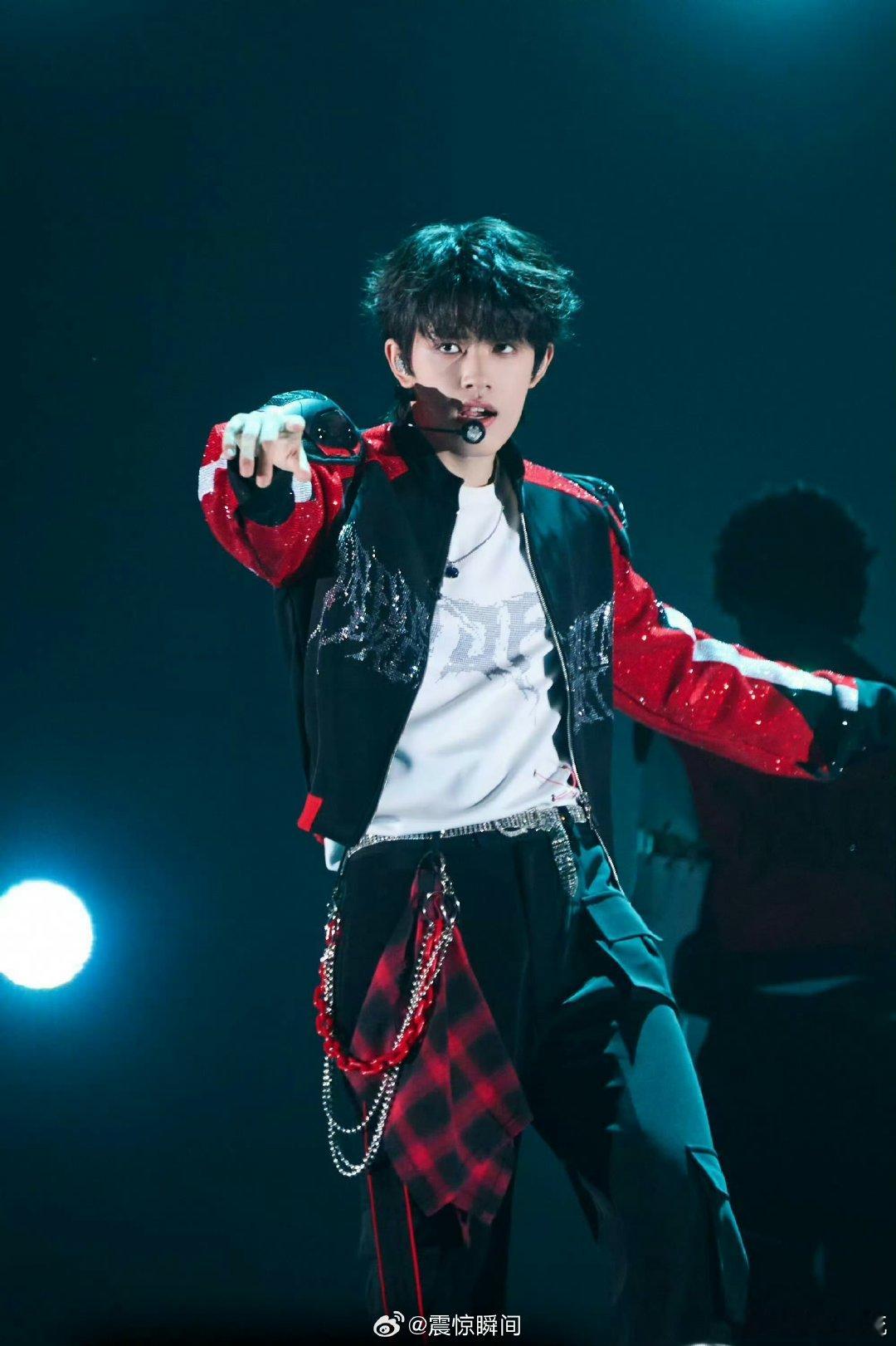 张极连名带姓repo小组第一 张极，你就是舞台上的王者！连名带姓repo小组第一