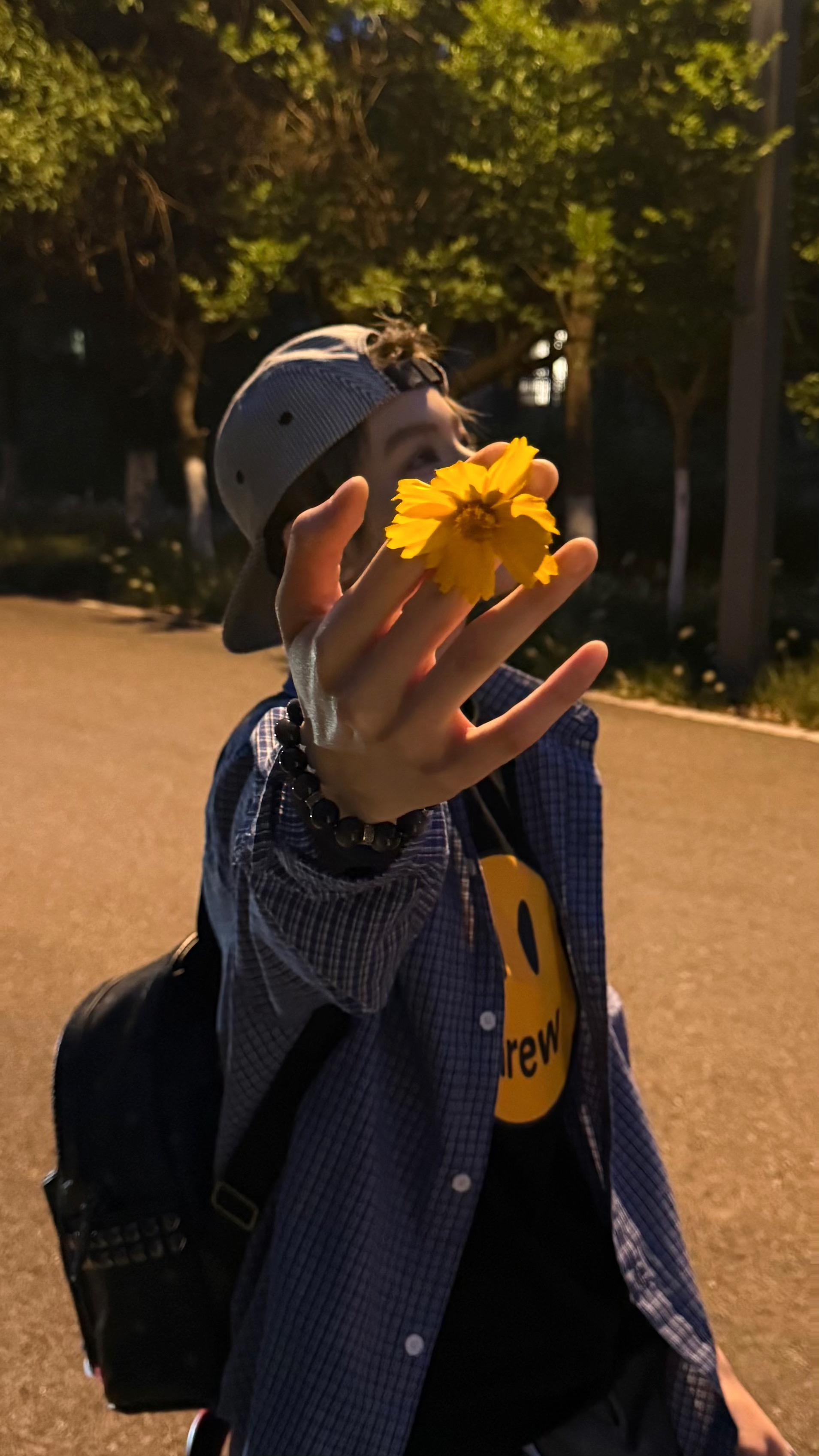 送你花。