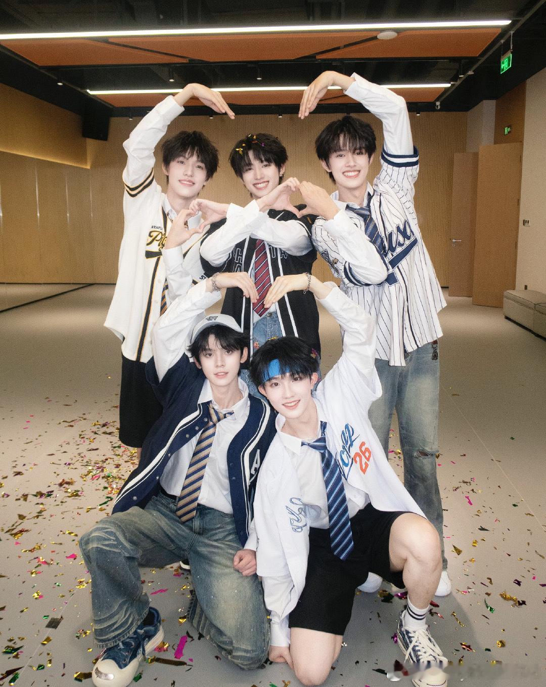 #TOP登陆少年唱Hello大湾##TOP登陆少年Hello大湾舞台# 2024