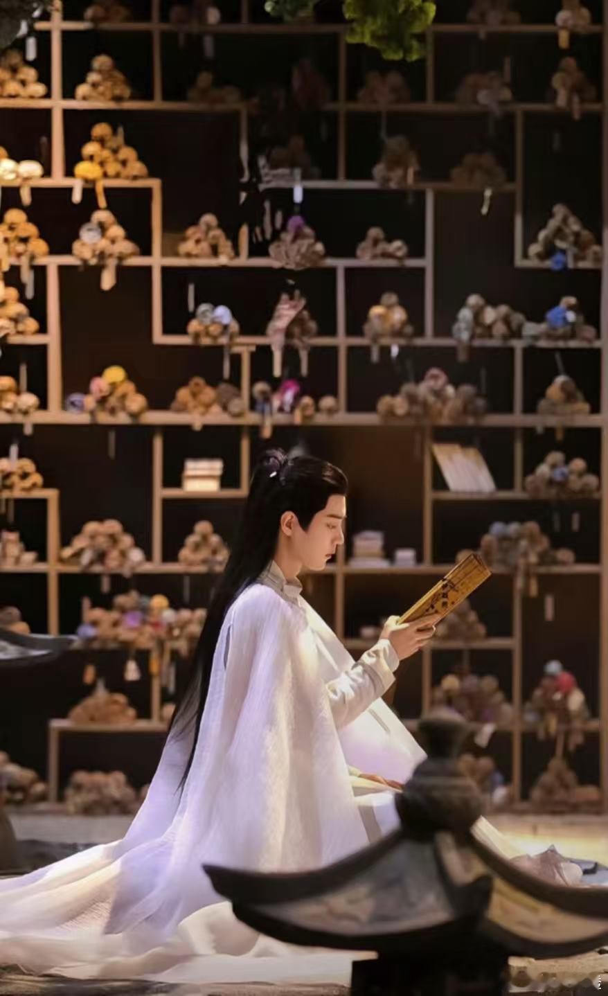 时影我的神啊，专一旦疯批超喜欢！ ​​​