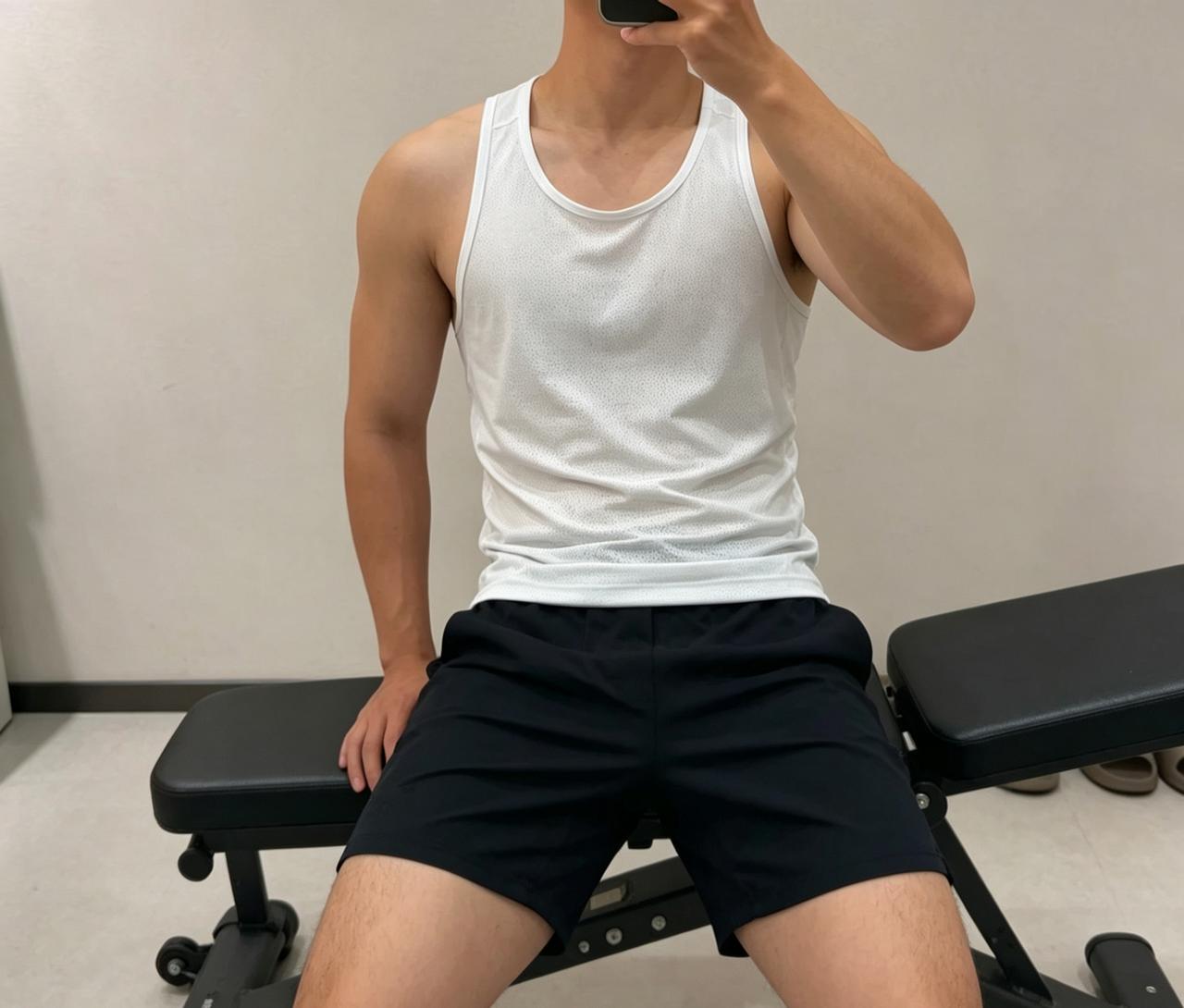 520快乐吗？白背心yyds