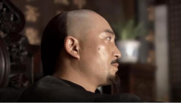 李鸿章为什么要杀死清朝首富胡雪岩，而胡雪岩又有多恨李鸿章？

晚清时期，官商之间