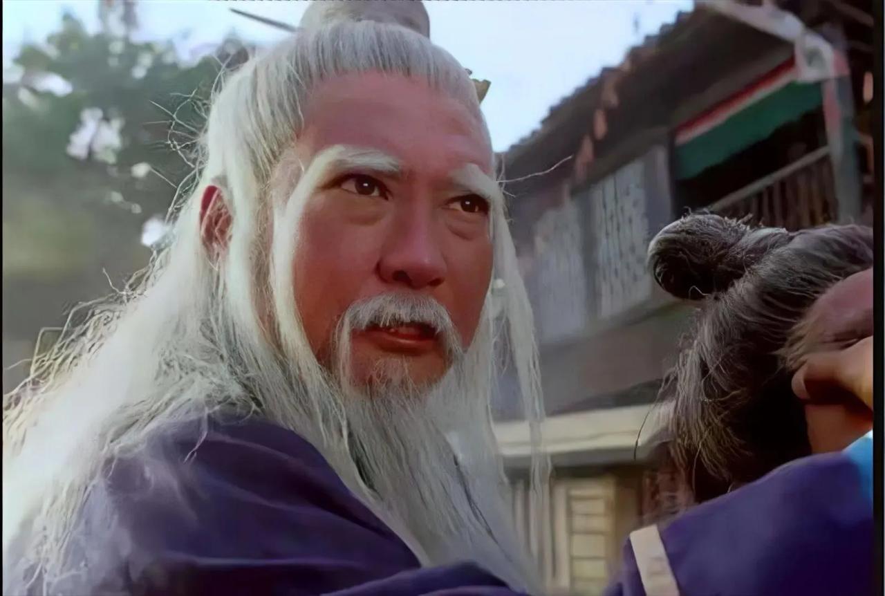 今日话题：张三丰为什么被推崇的这么高？？？

网友甲：你但凡有个娃说是郭襄的义子