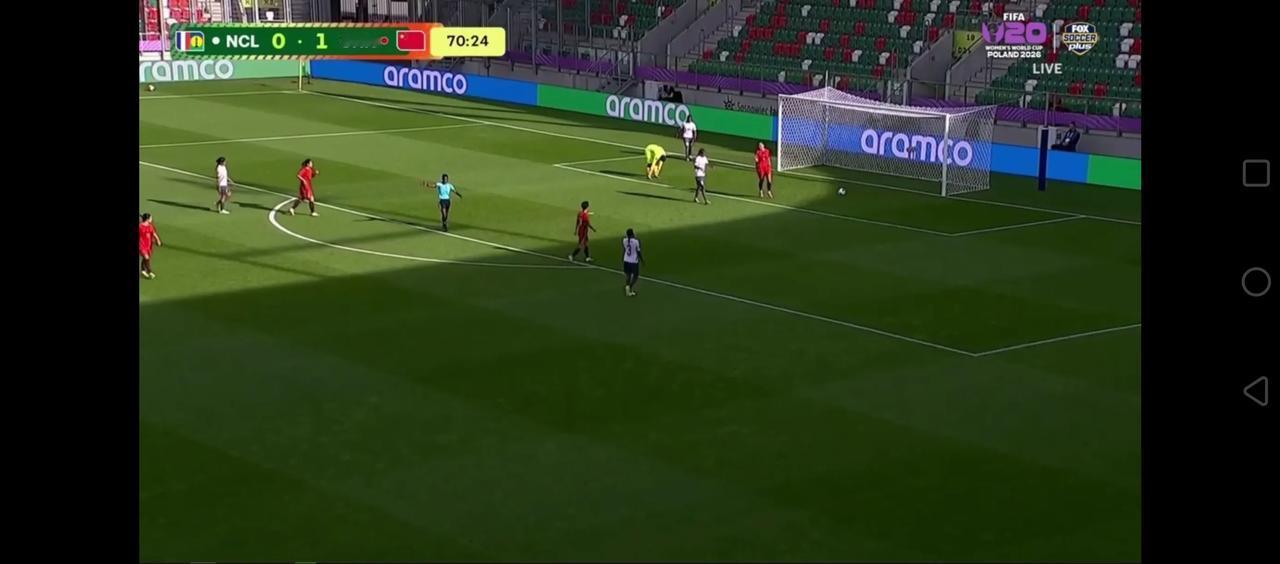 单刀终于有了！U20女足2：0新喀里多尼亚！
这比赛挺诡异的！中国女足快十个单刀