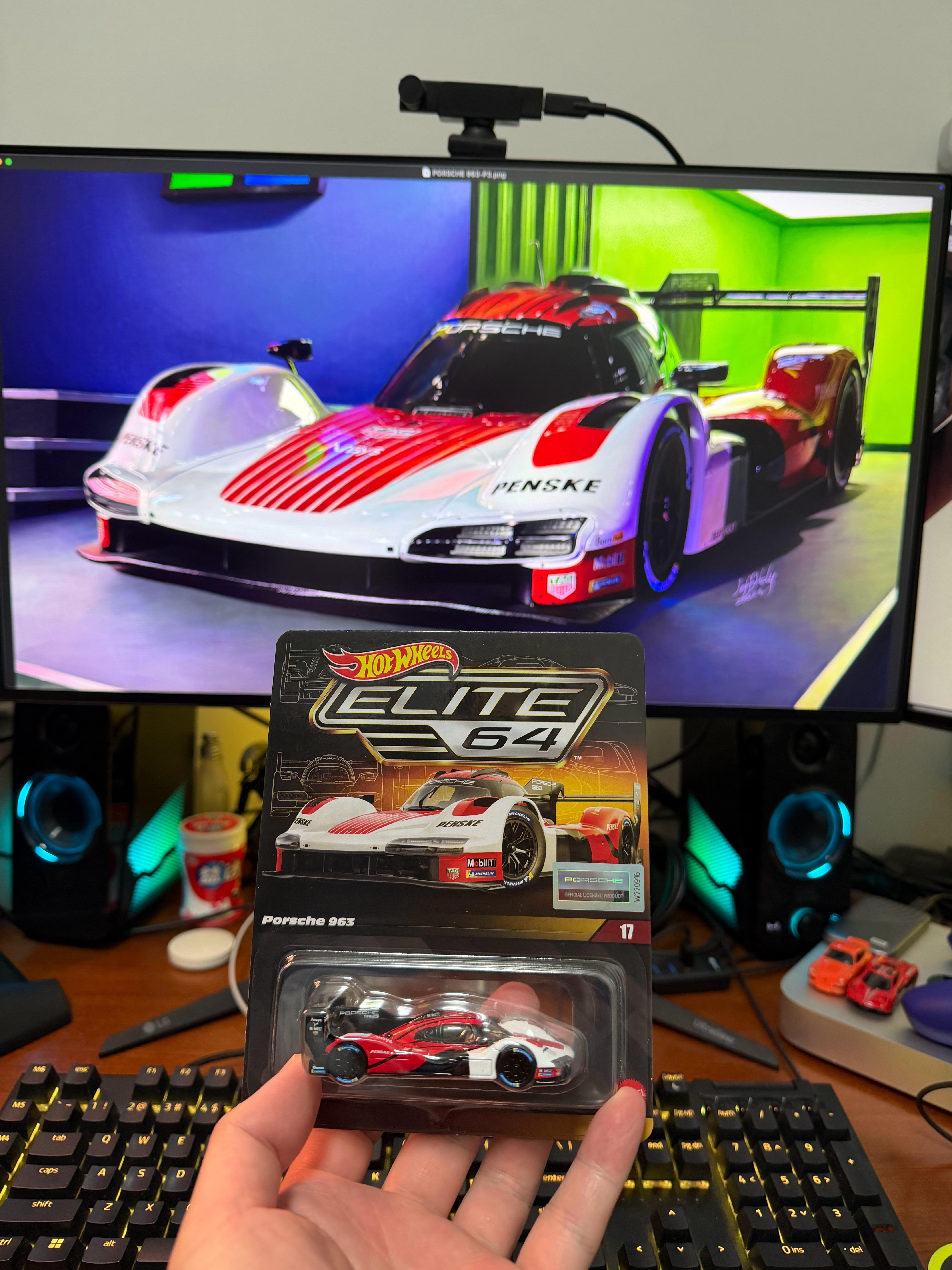 终于买到画过的小车了之前听一小哥说他每个月买烟花好几千，第一反应是震惊😱然后就