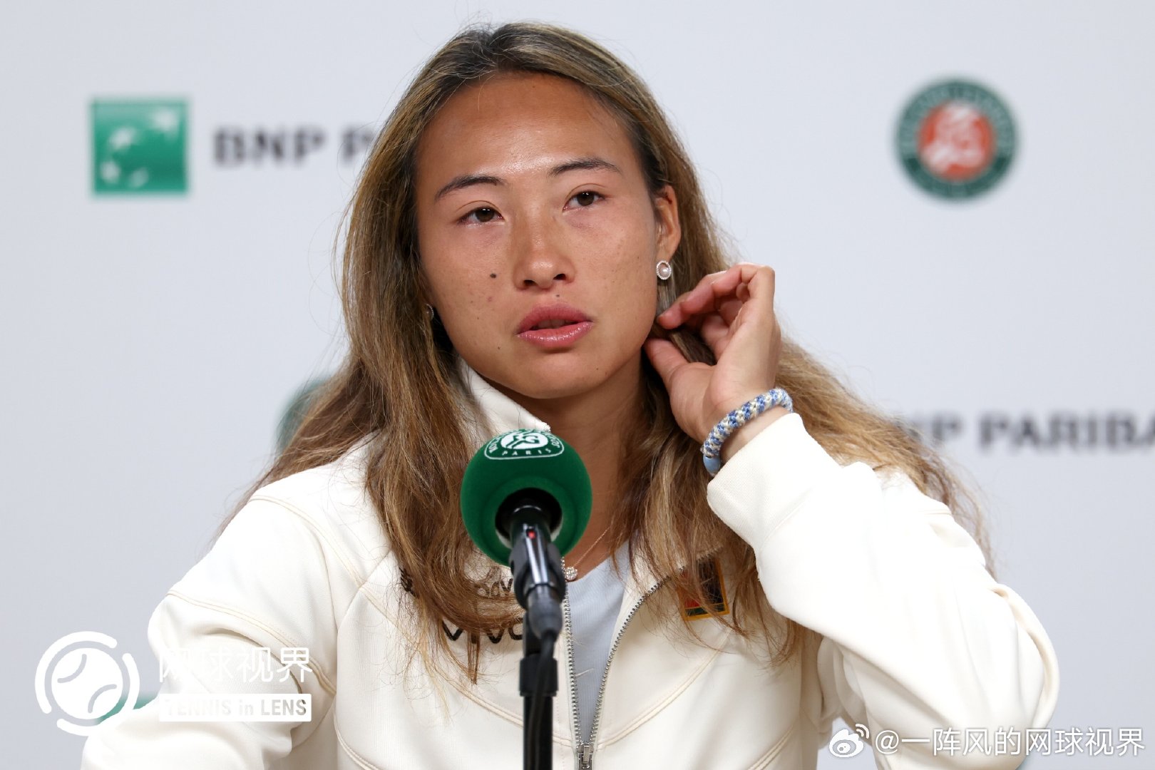 输给萨巴后的发布会上有记者问郑钦文虽然今天输了但是这次创造了个人法网最好成绩，你