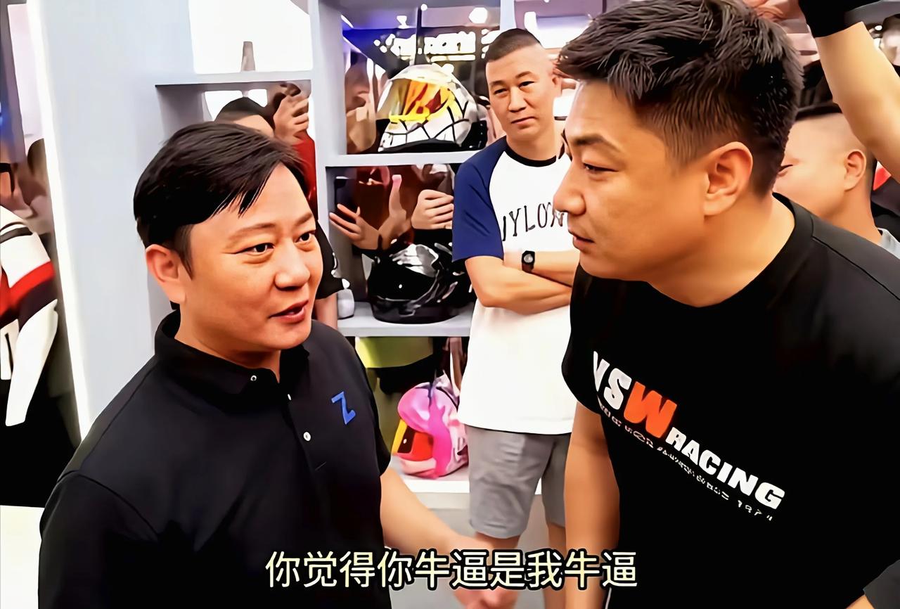 王铸最大的错误，不是被张雪打脸，而是自始至终就没有资格上桌
王铸与张雪的这场风波