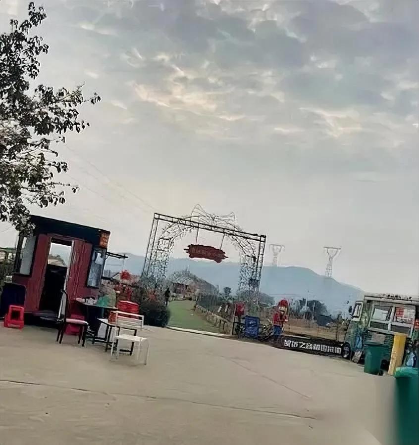 “男人离了女人，真会更爽？”

我听完差点摔杯。

同事原话更狠：要不是生理+传