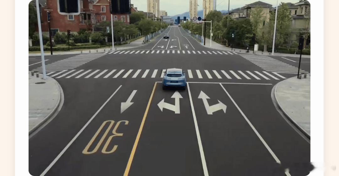 阿维塔11/12/07/06激光雷达车型升级华为乾崑ADS 4.1，辅助驾驶更“