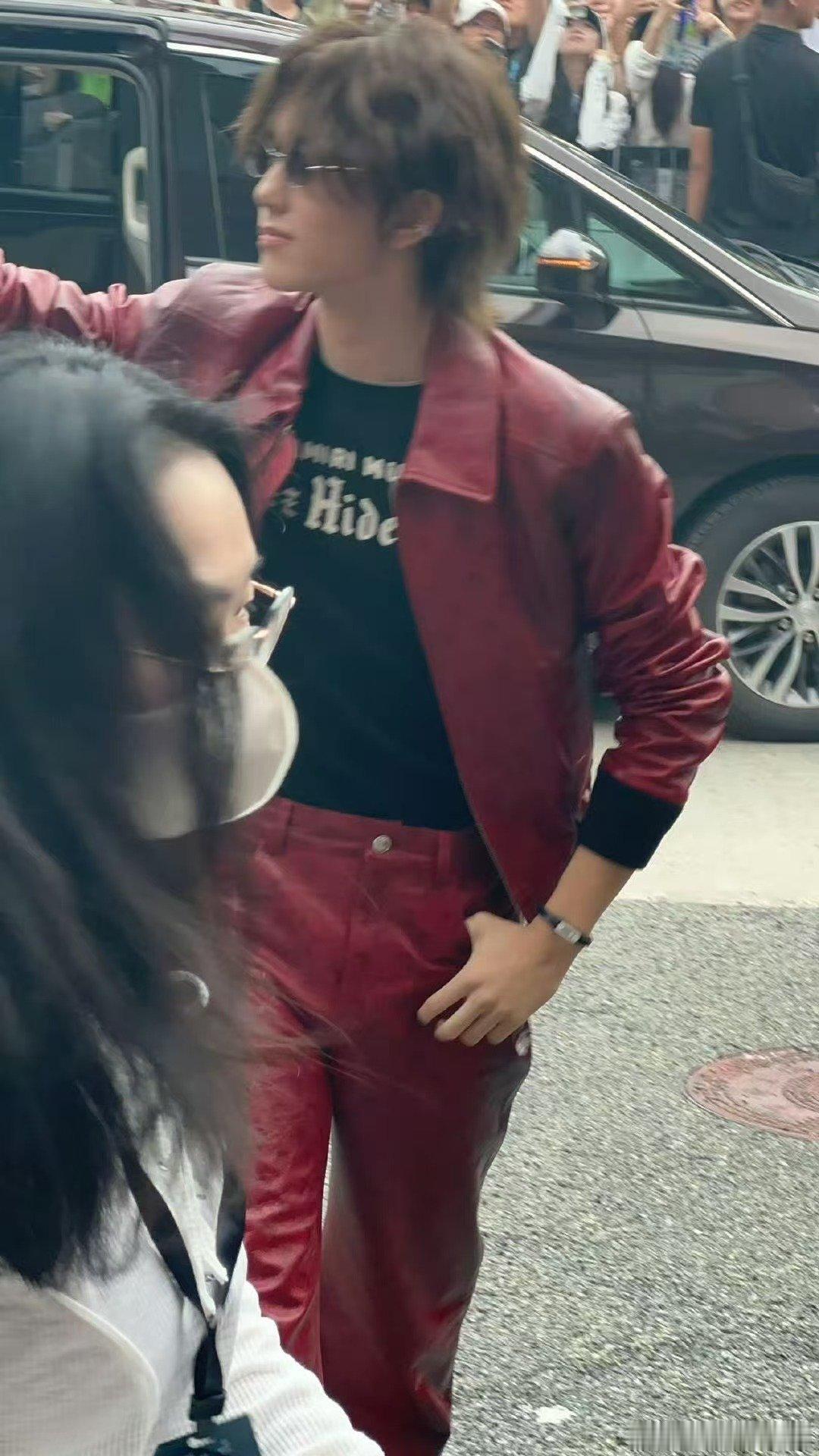 马柏全红色皮衣look马柏全红色皮衣look ​​​