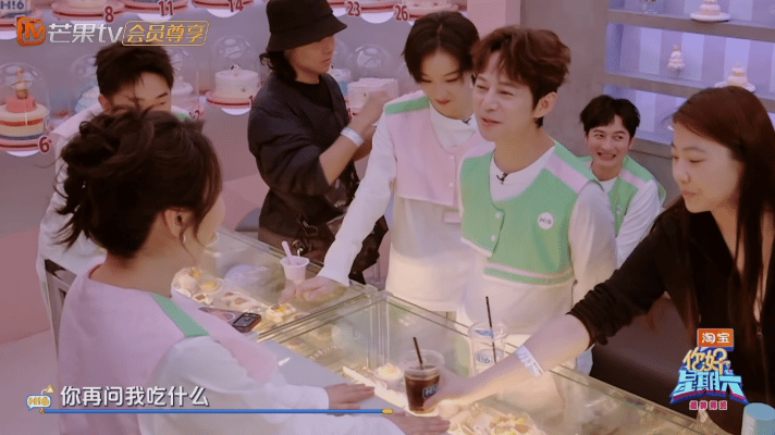 被何老师的情话钓成翘嘴了 何老师三句话轻松拿捏！“我要你新剧大爆” “我吃你那套