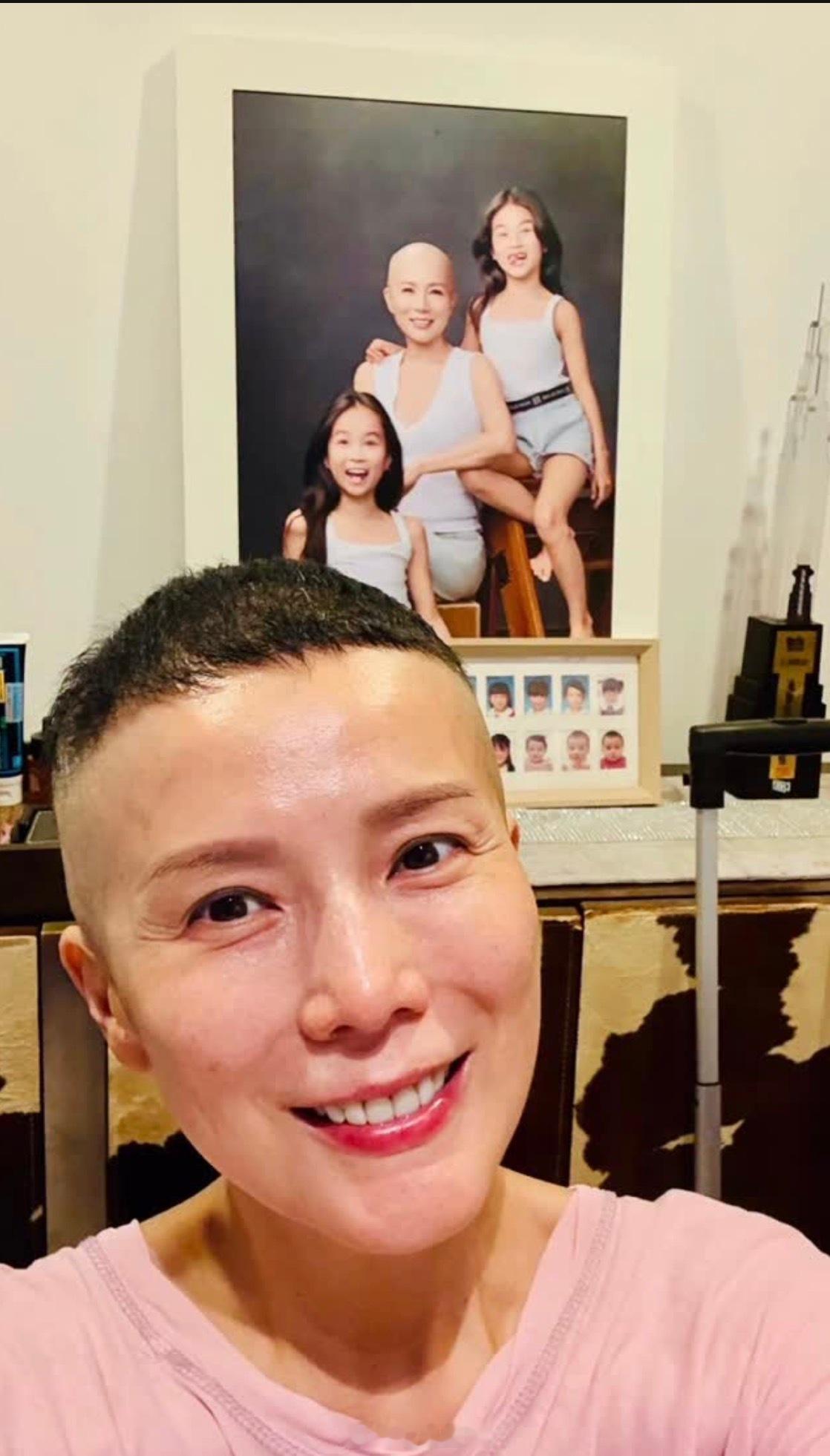 吳文忻離世丨追思彌撒今舉行 陳劍陵攜兩女出席神傷哀傷 好友彭秀慧數度淚崩前港姐季