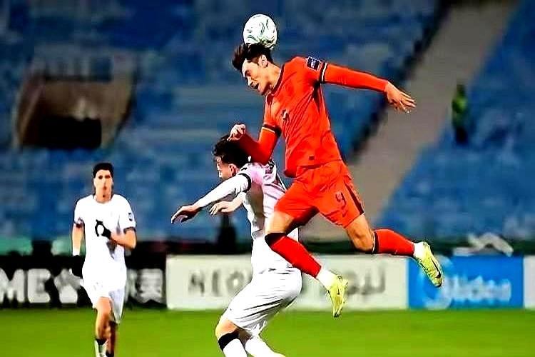 别管啥背景，欧洲球探就一句话：敢不敢在那一秒把胆子掏出来。
 

冬窗七人已经动