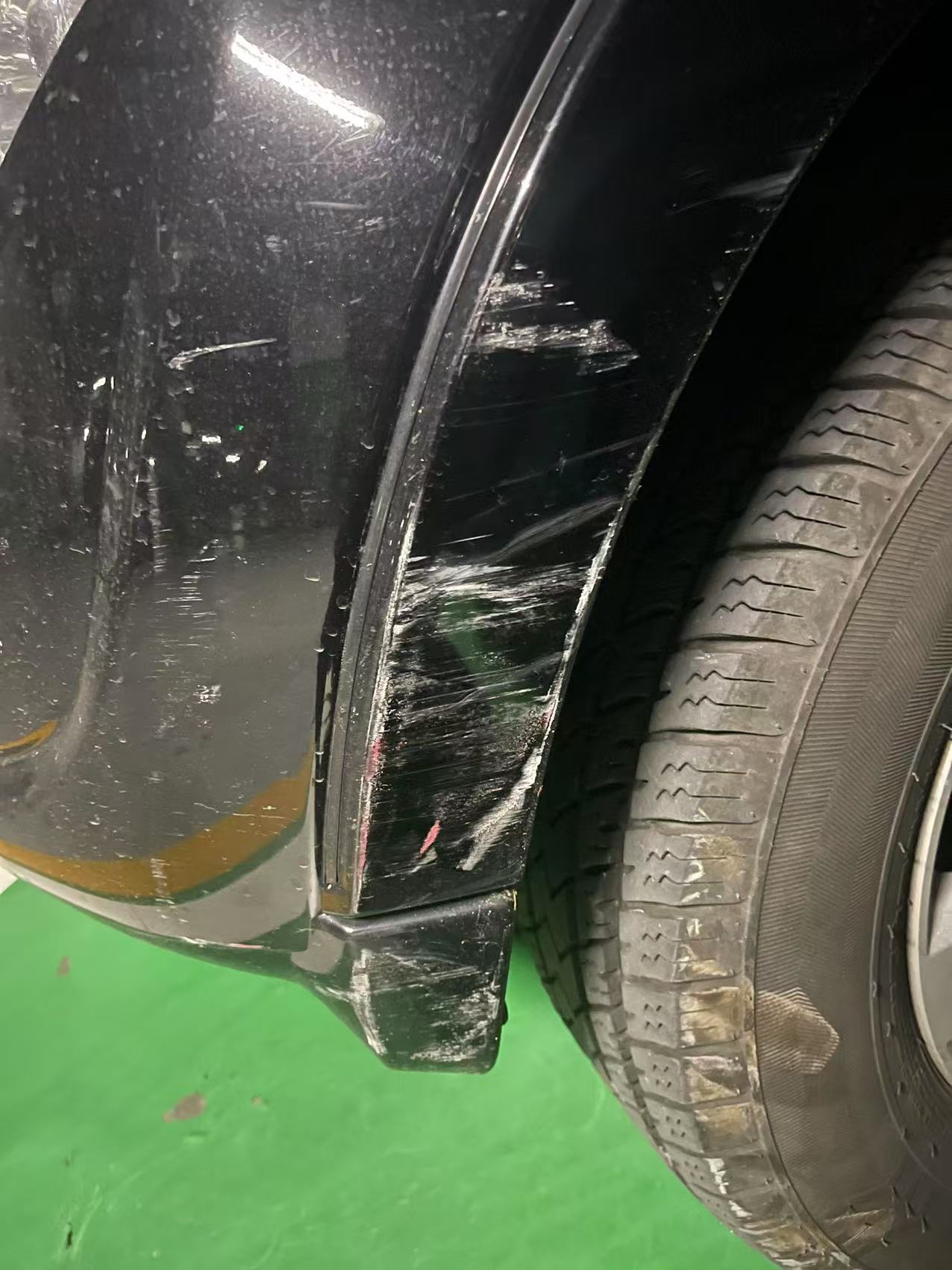 蹭完一辆再蹭一辆 烦死了 