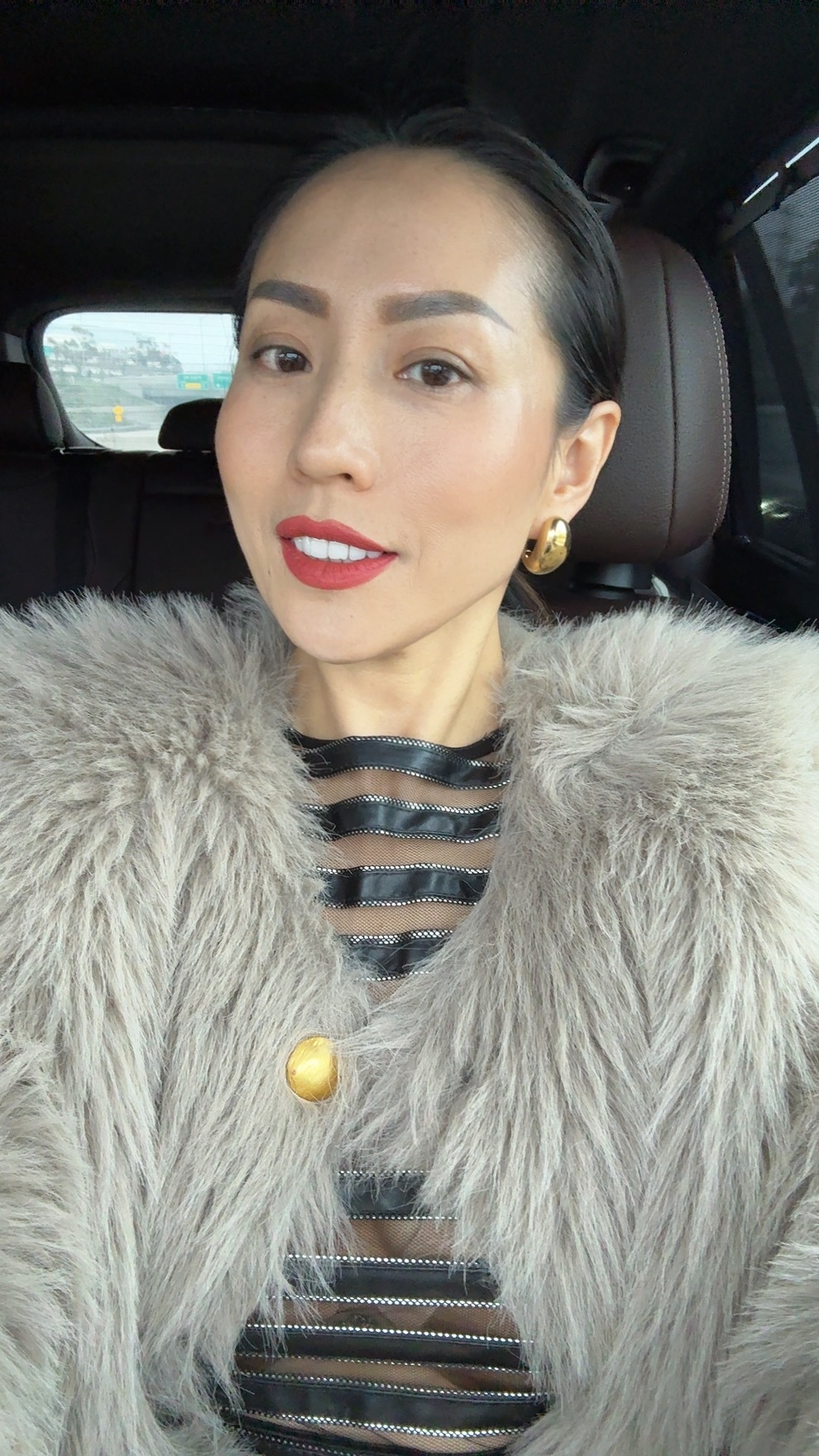 减肥健身 除了训练学员和训练自己，也爱吃吃喝喝和朋友聚会[太开心] ​​​