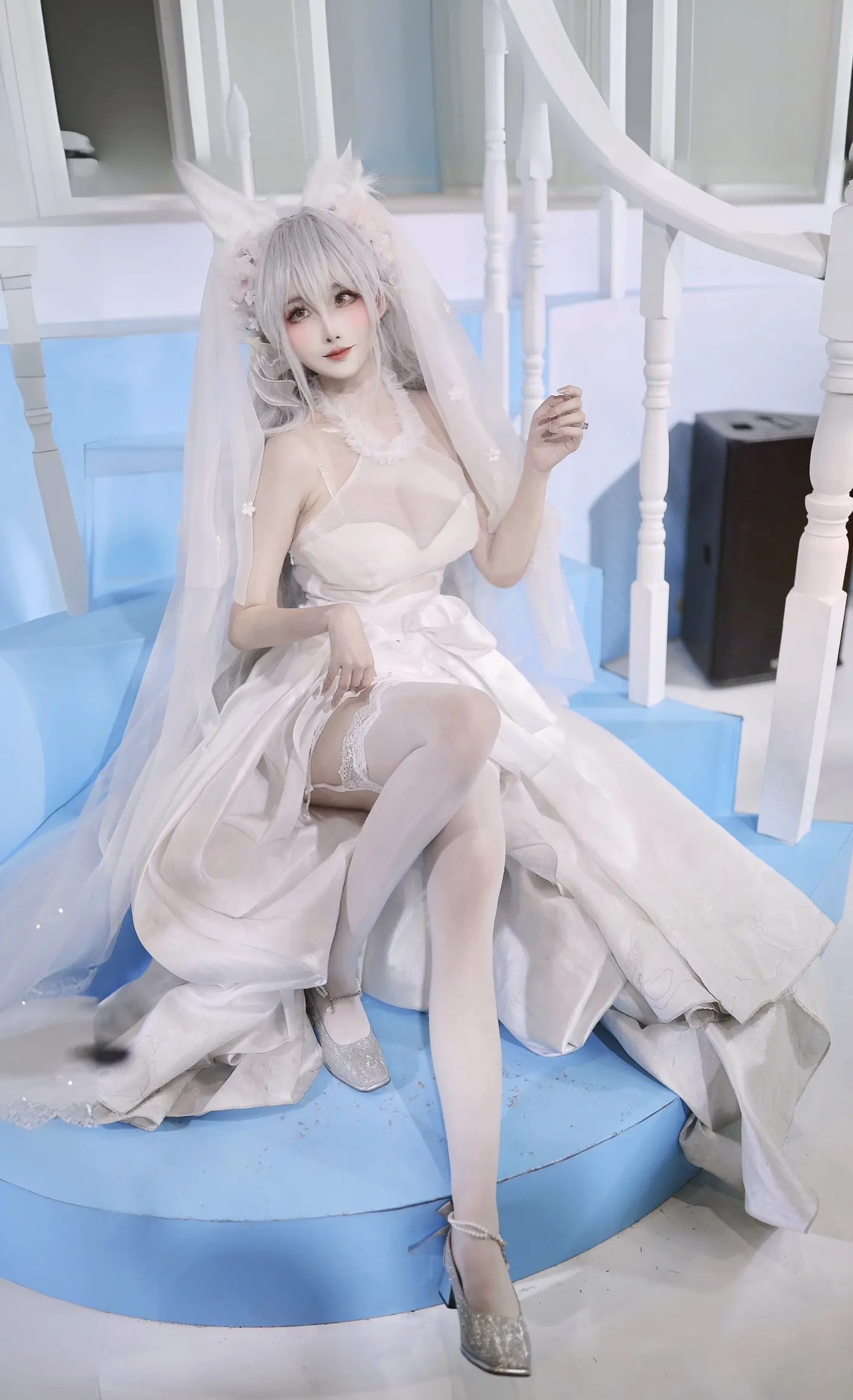 听说二次元人均白毛控，是真的么。 🧚‍♀️：小祭漓