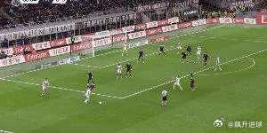 【意甲】帕夫洛维奇世界波+送点，AC米兰3比2都灵意甲第30轮，AC米兰主场3比