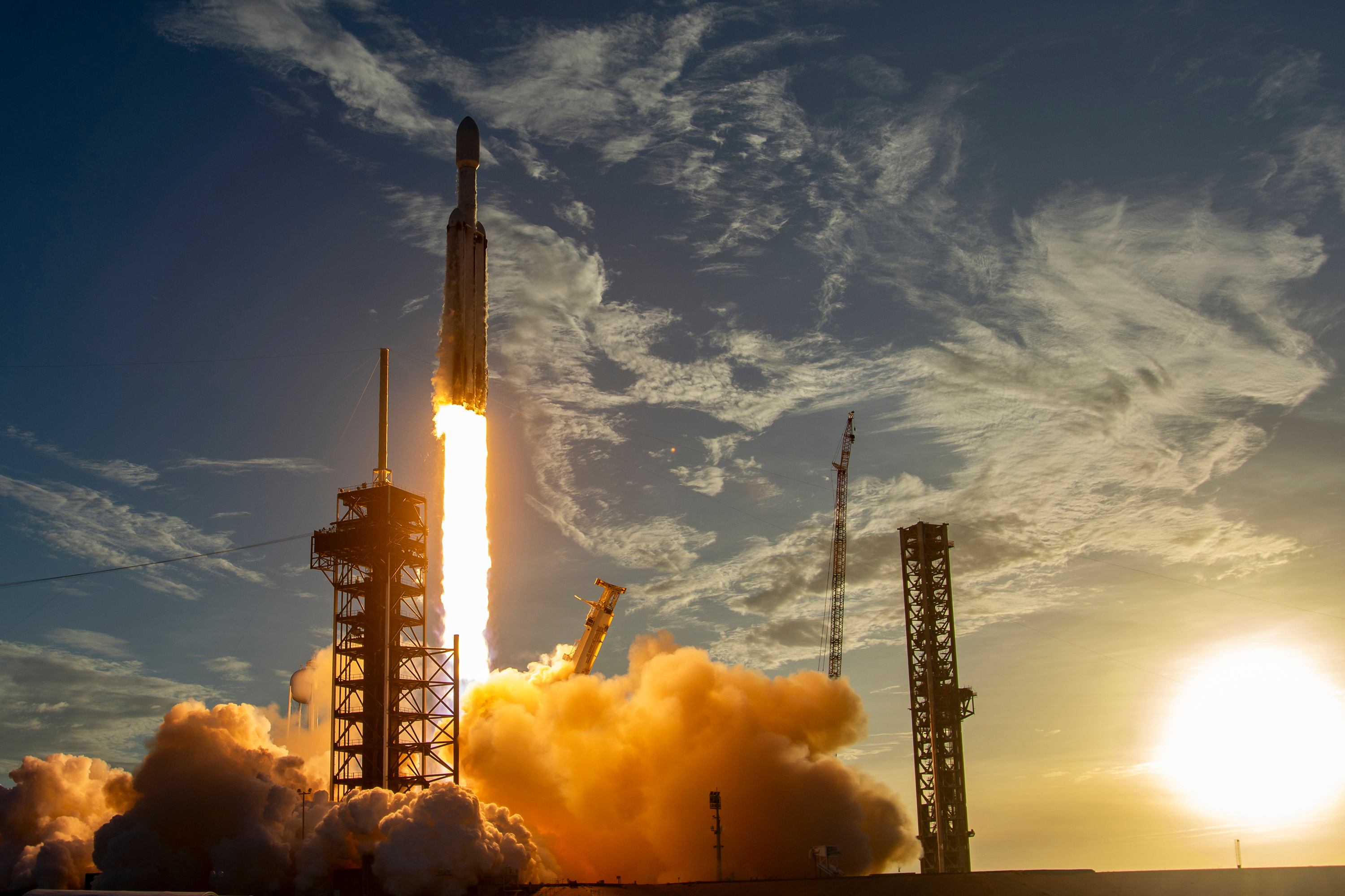 SpaceX猎鹰重型火箭要服役到2030年 ​​​