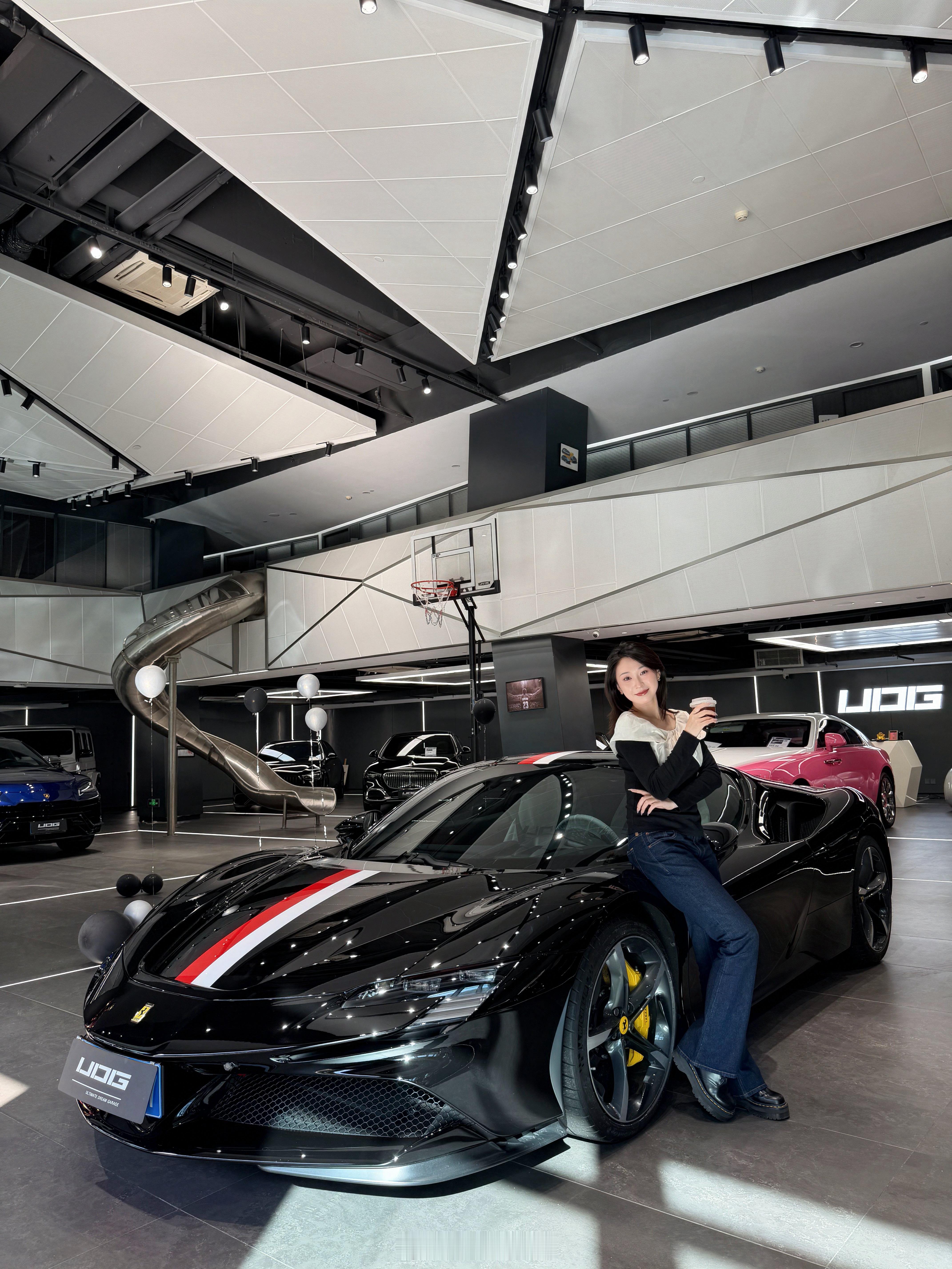 给大家介绍一下我的车库看上什么车随便挑办贷款记得找 