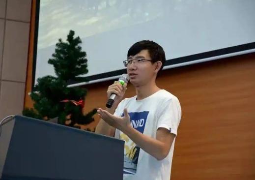 北大学霸刘嘉森语出惊人：“当你没有家财万贯的父母，没有大权在握的亲戚朋友，而别人