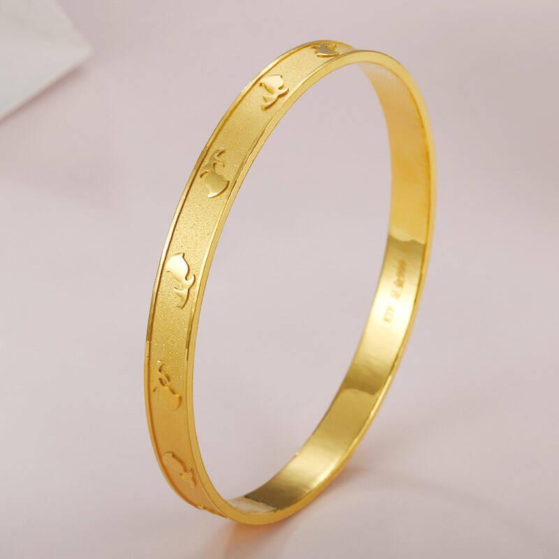 神秘“王水”
把黄金洗没了
浙江某地一位古稀老人去“免费洗金”，就二十几秒钟，他