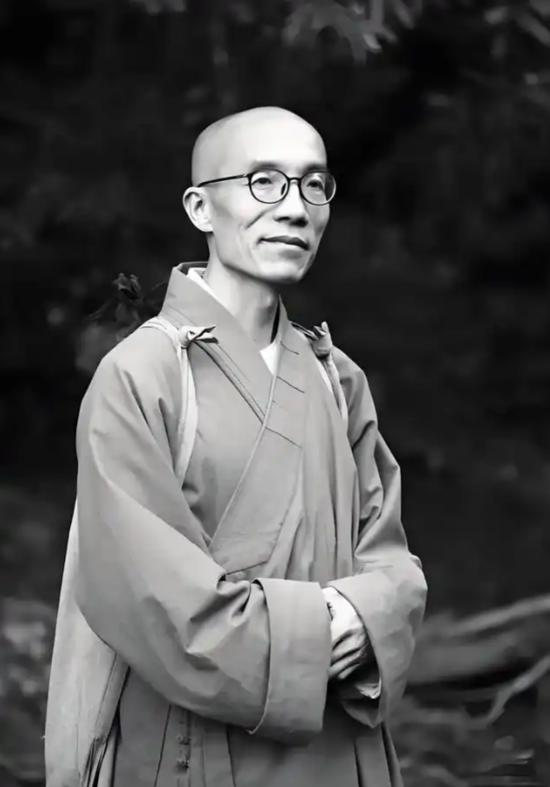 1953年，杀害李大钊的了明禅师，被五花大绑带到刑场准备枪毙，出乎意料，行刑前他