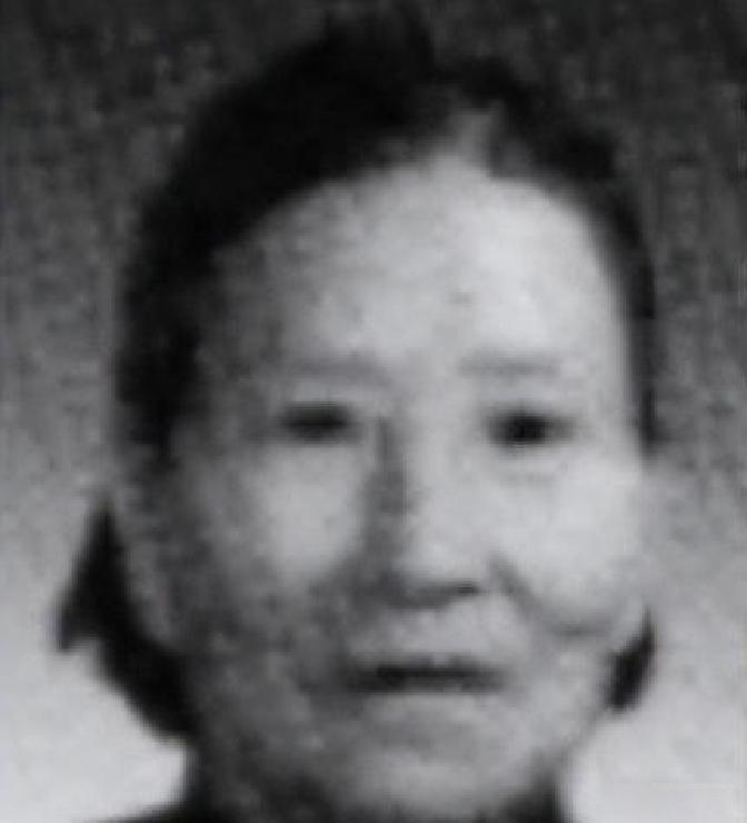 19岁村妇冒死收殓杨开慧遗体 擦拭血迹 手在颤抖 55年后中央急寻恩人
 
19