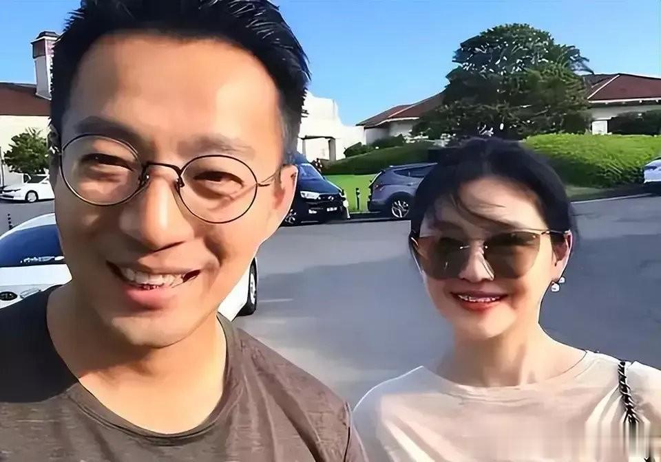 没想到汪小菲亏欠大S那么多。

近日，台媒再次爆料汪小菲的猛料，把汪小菲说得一无
