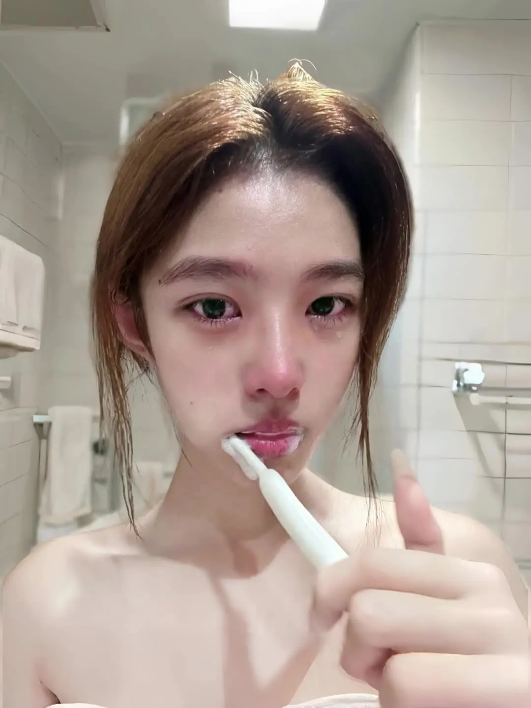 谁娶了多愁善感的你 谁安慰爱哭的你