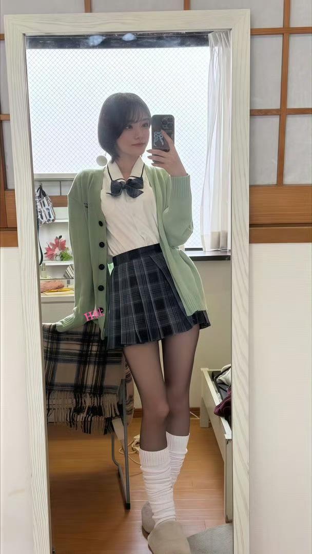 小姐姐这身穿搭甜美度拉满了甜妹 美女人像群