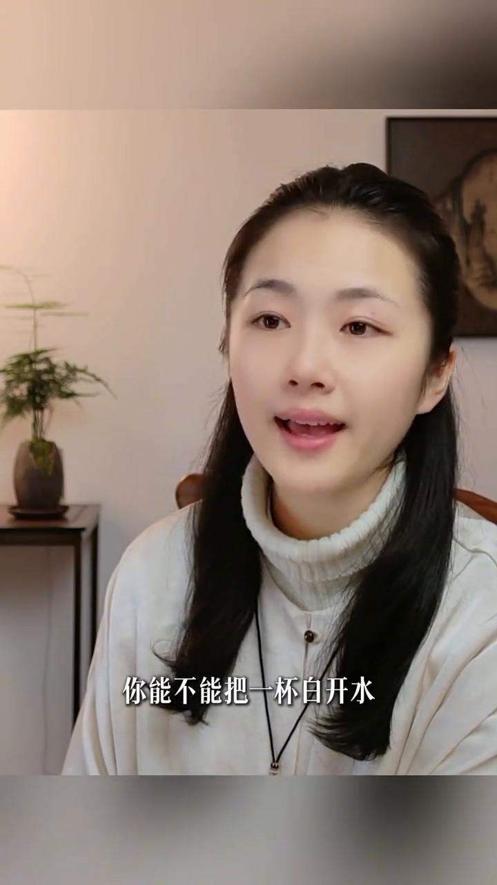 真正的自由是什么？
很多人总是以为自由是那种说走就走的旅行，是远方，远山正在呼唤