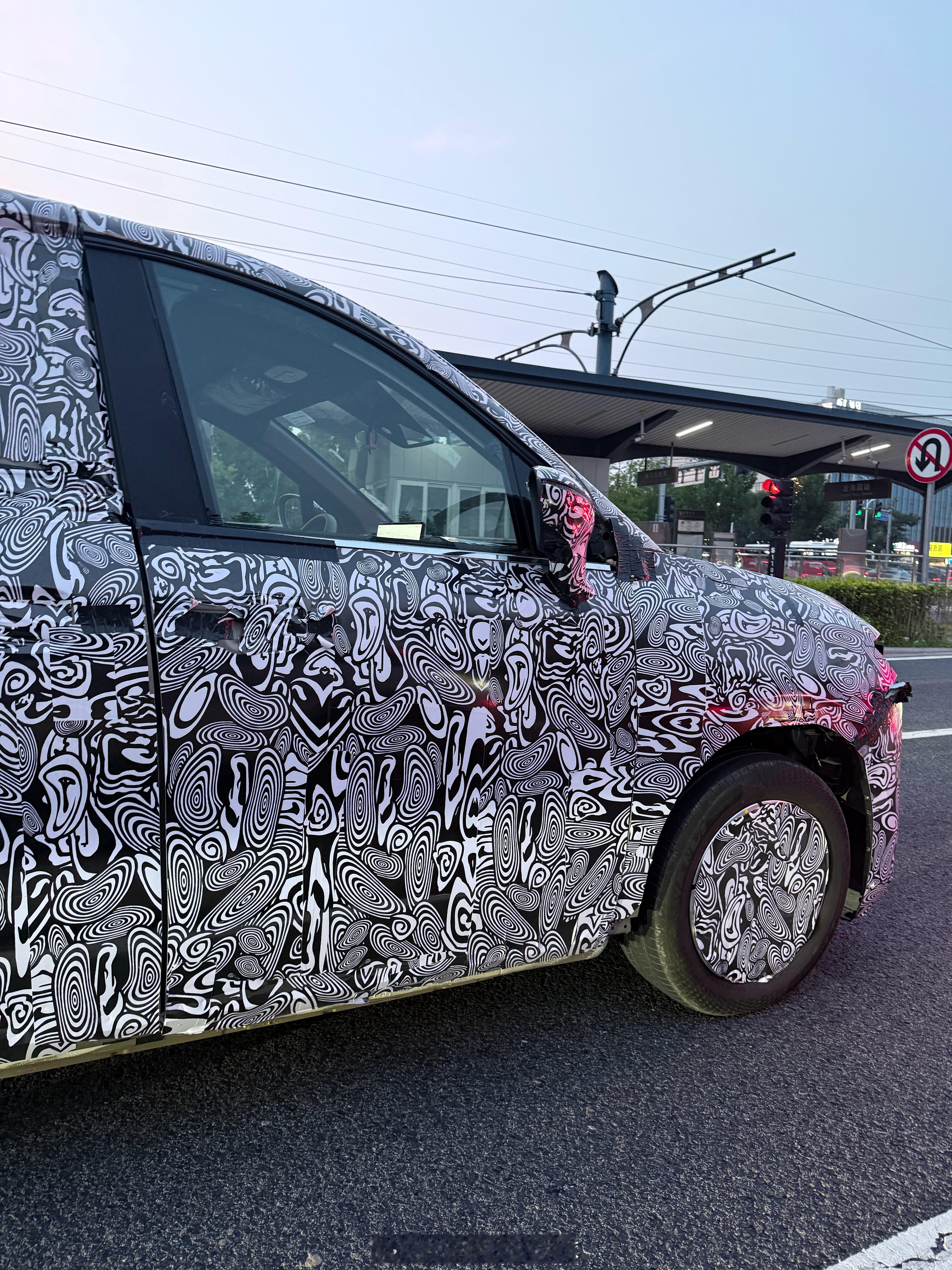 猜猜看，谁家的车 