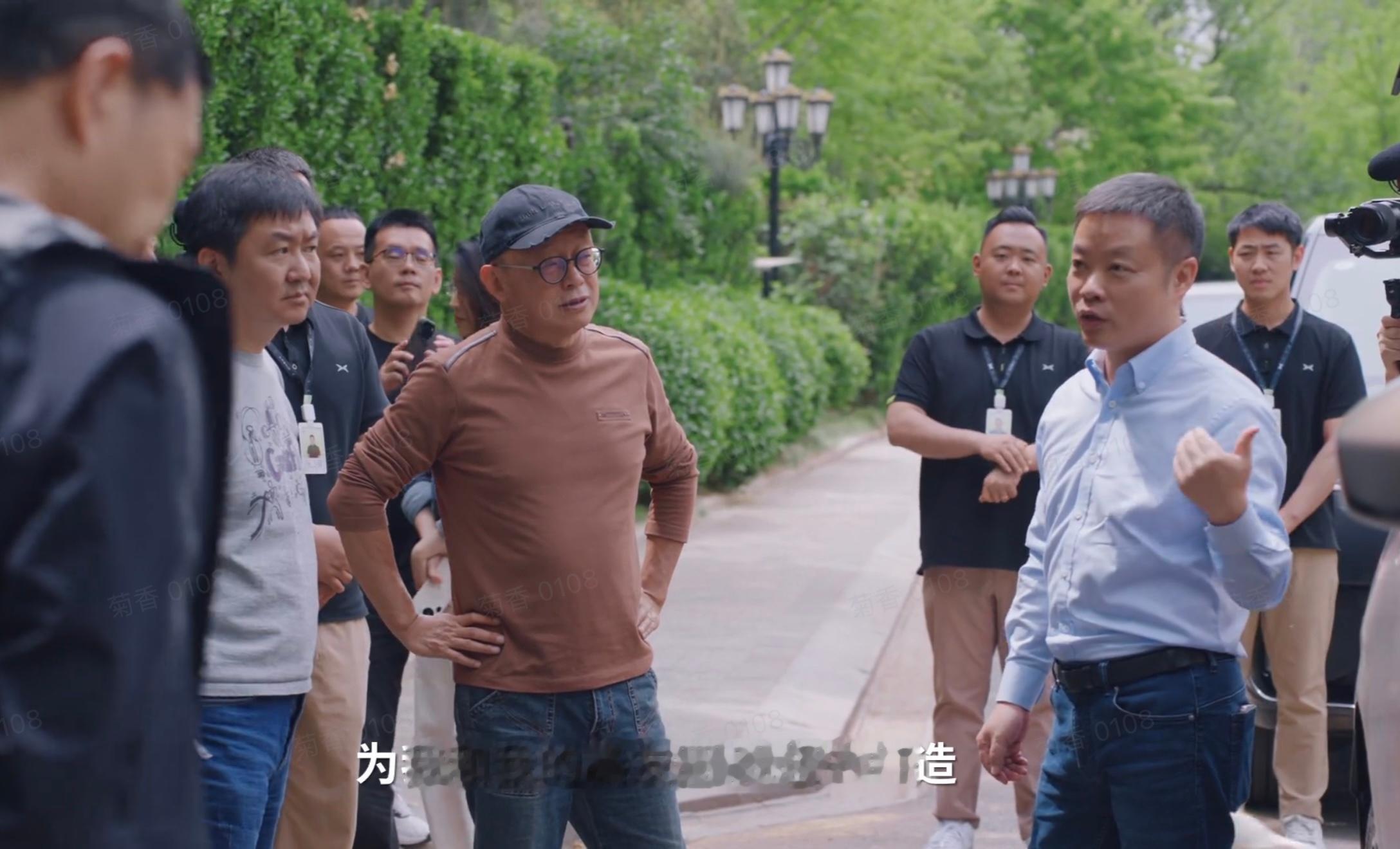 何小鹏和朋友们聚会品鉴小鹏GX 刷到大师兄的朋友圈聚会——姚劲波、周鸿祎、王小川