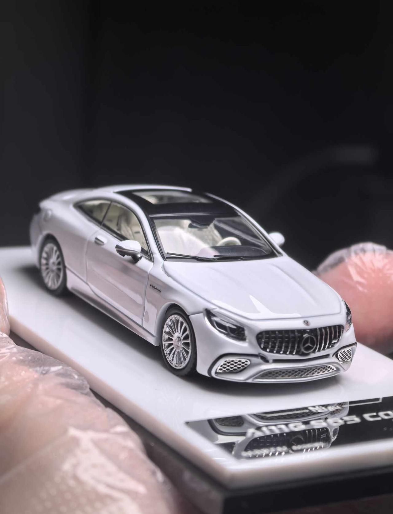 mortalxnj64 s65 coupe
我个人还是很喜欢amg这台车的，个人