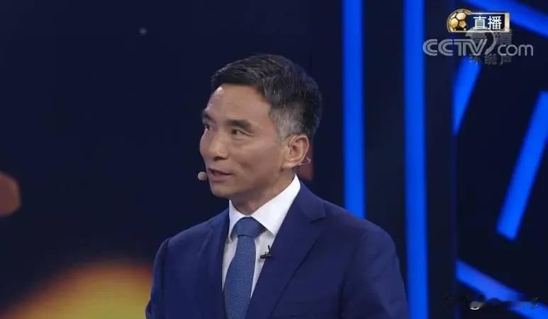 世界杯今天早上进行的两场比赛挪威1-2英格兰、阿根廷3-1瑞士，中国裁判专家孙葆