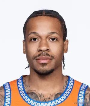 你今天就是艾弗森。前几场比赛我就一直说，如果福建队早点找来皮特森，今年还真有可能