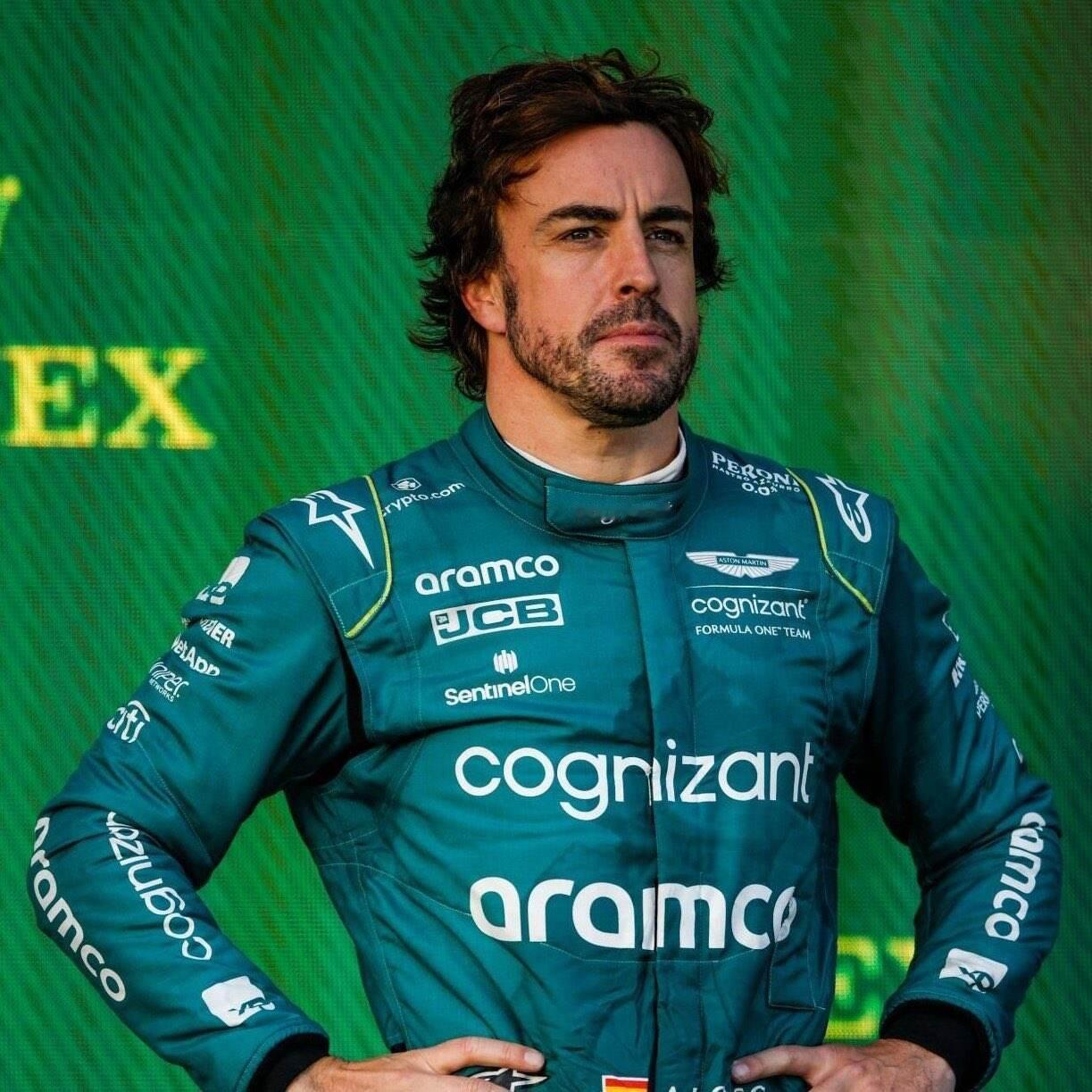 F1墨西哥站：阿隆索的围场通道，已经需要安保开路了
墨西哥站前有一个画面在社媒上