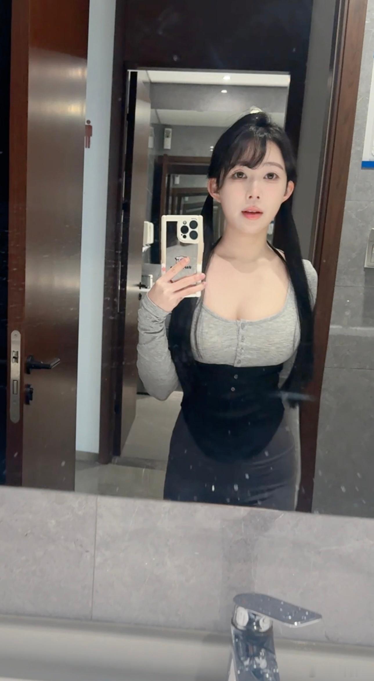 有的人之所以迷人，是因为她擅长做自己 