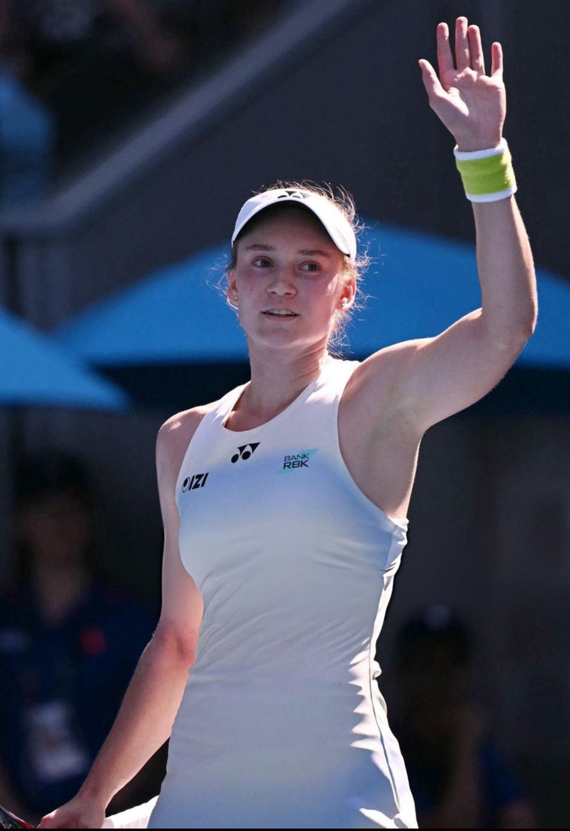 网球talking大会澳网2026这很澳网 莱巴金娜特6-2、6-3击败蕾莎·瓦