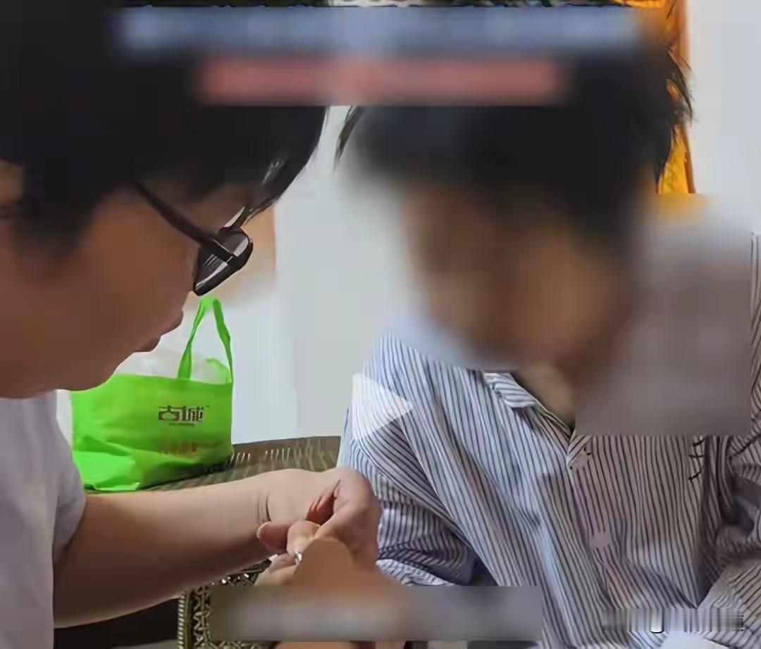 精神障碍女子遭同村两人多次性侵，儿子目击、生父知情未阻：正义不应缺席！
 
山西