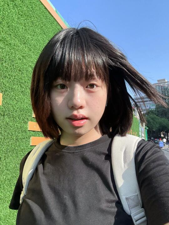 假装还是女大
