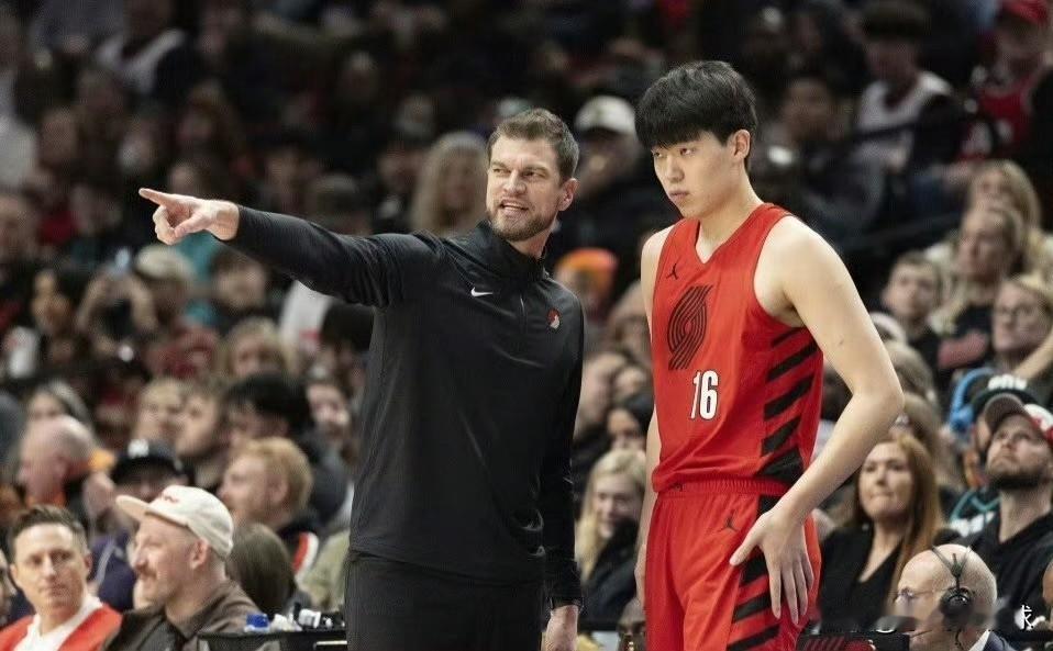 够“二”的，杨瀚森今日发力，助力开拓者以下克上，拔掉马刺。

NBA战报，开拓者