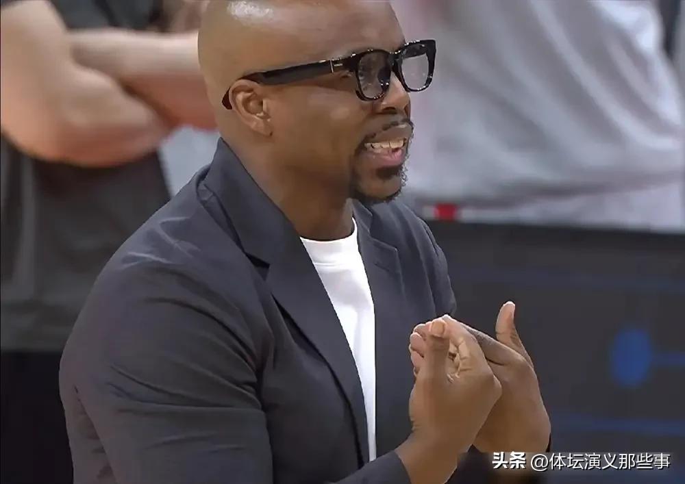 广东男篮选帅遇到瓶颈！心仪人选米切尔拒绝留在CBA发展后已然令广东男篮有些措手不