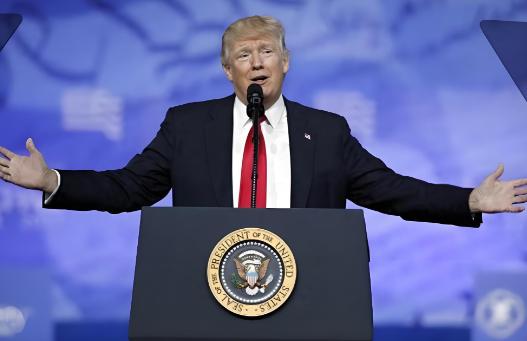 全线收网开启！
 
很多人以为美国在中东骑虎难下，已经无力他顾，错了！真相是特朗