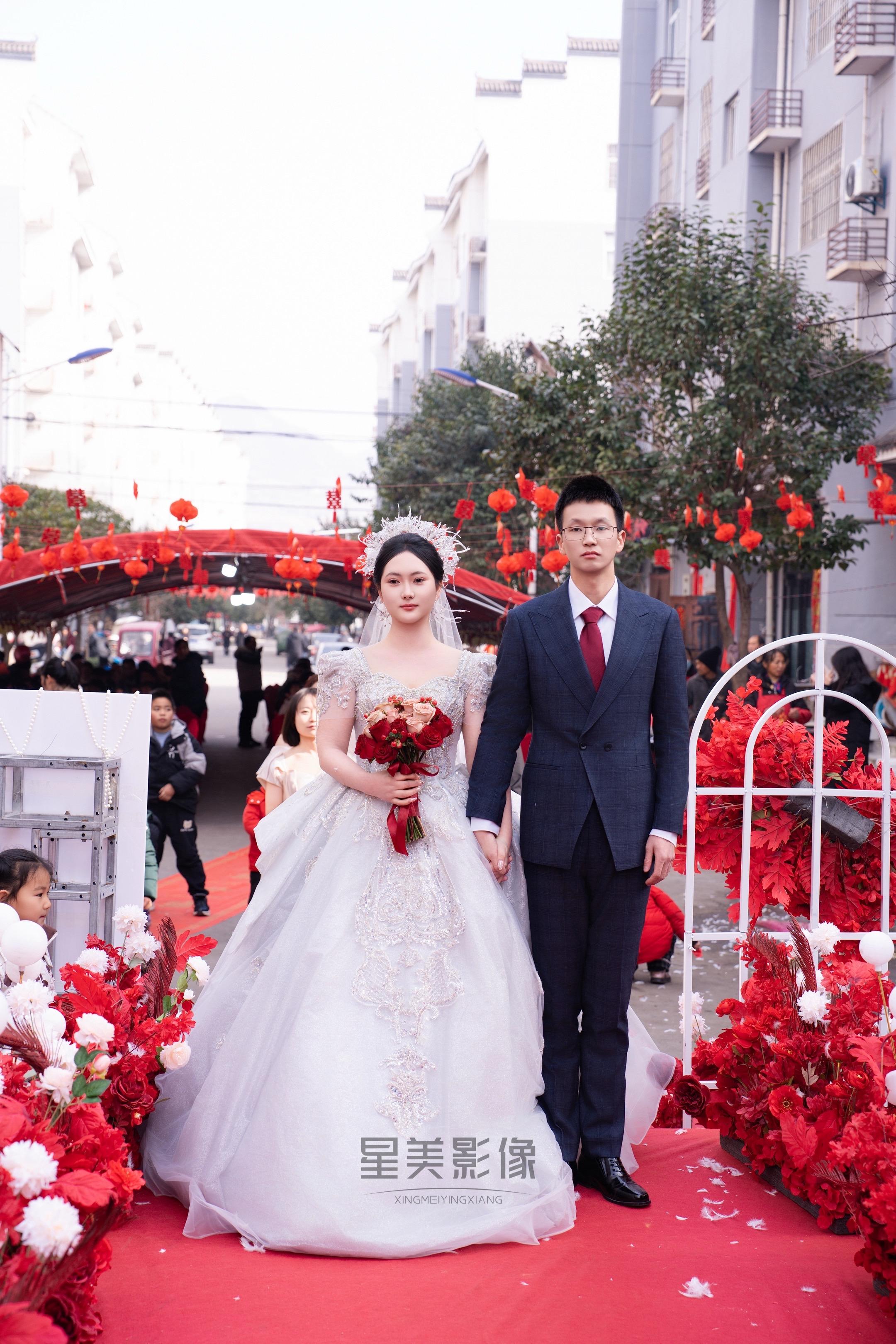 商洛婚礼客片直出｜我们镜头下的爱情，不止于记录  每一场婚礼，都是独一...