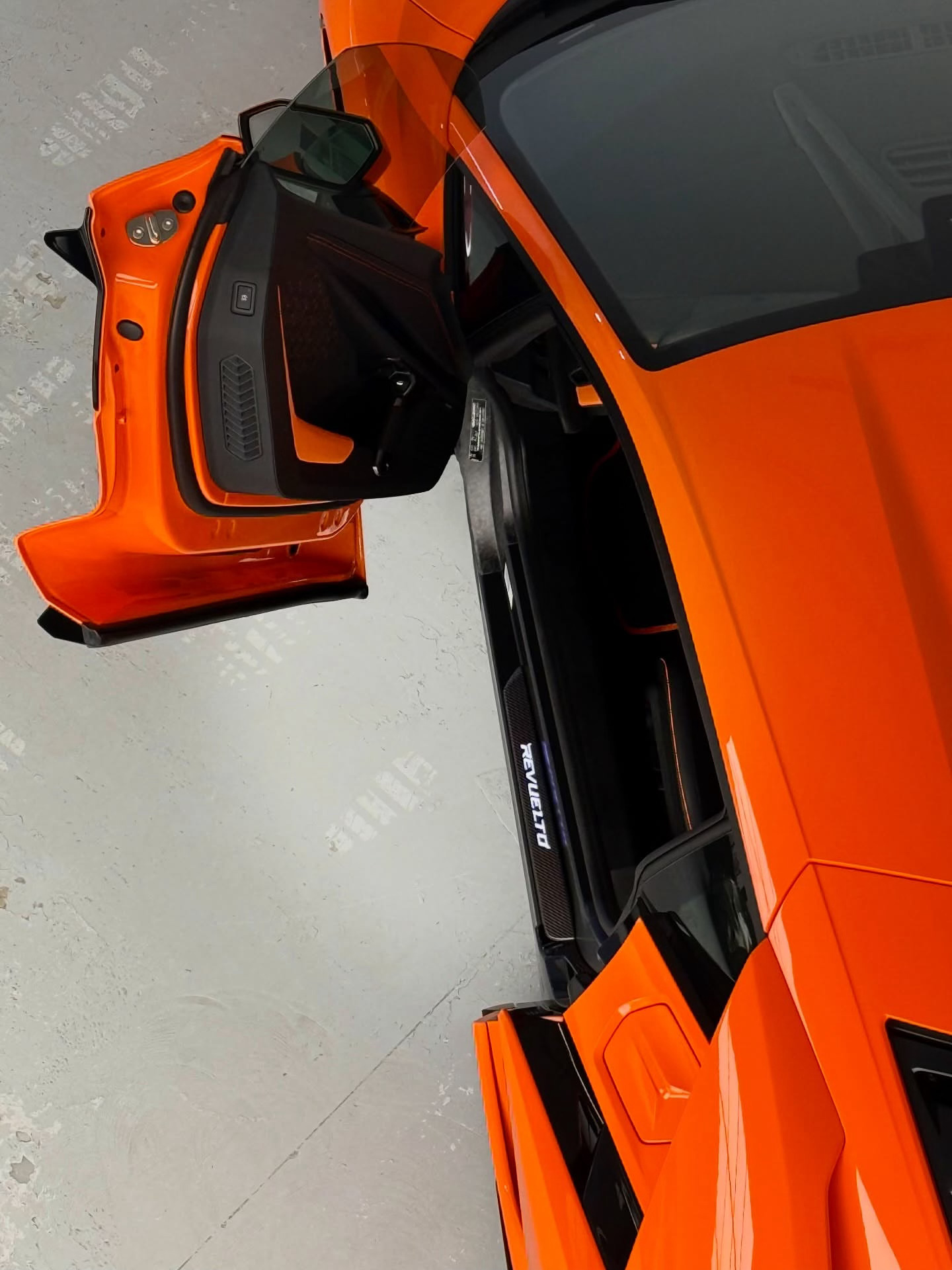 Lamborghini REVUELTO 2026又一辆超跑，全车采用 Xpel