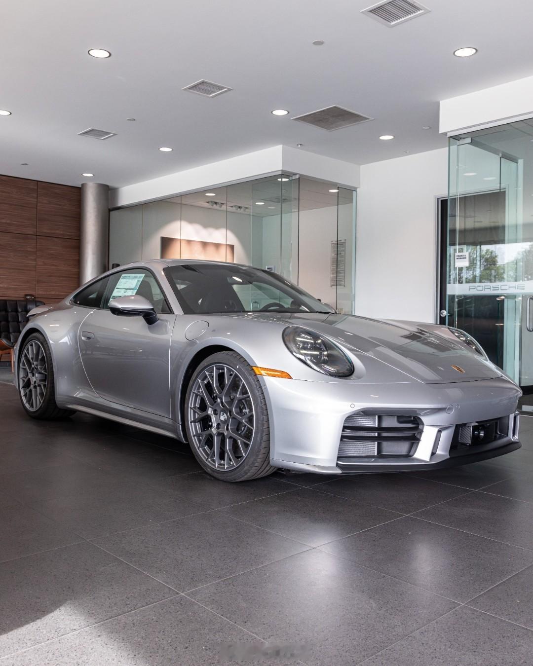 保时捷911 Carrera S 