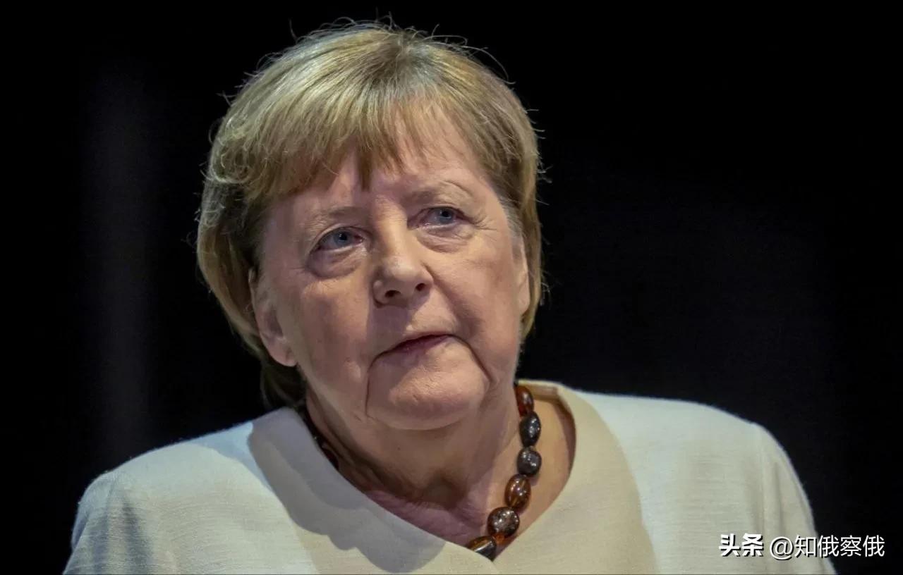 默克尔：如果不是我，普京本可在2015年占领乌克兰

德国前总理默克尔4月2日接