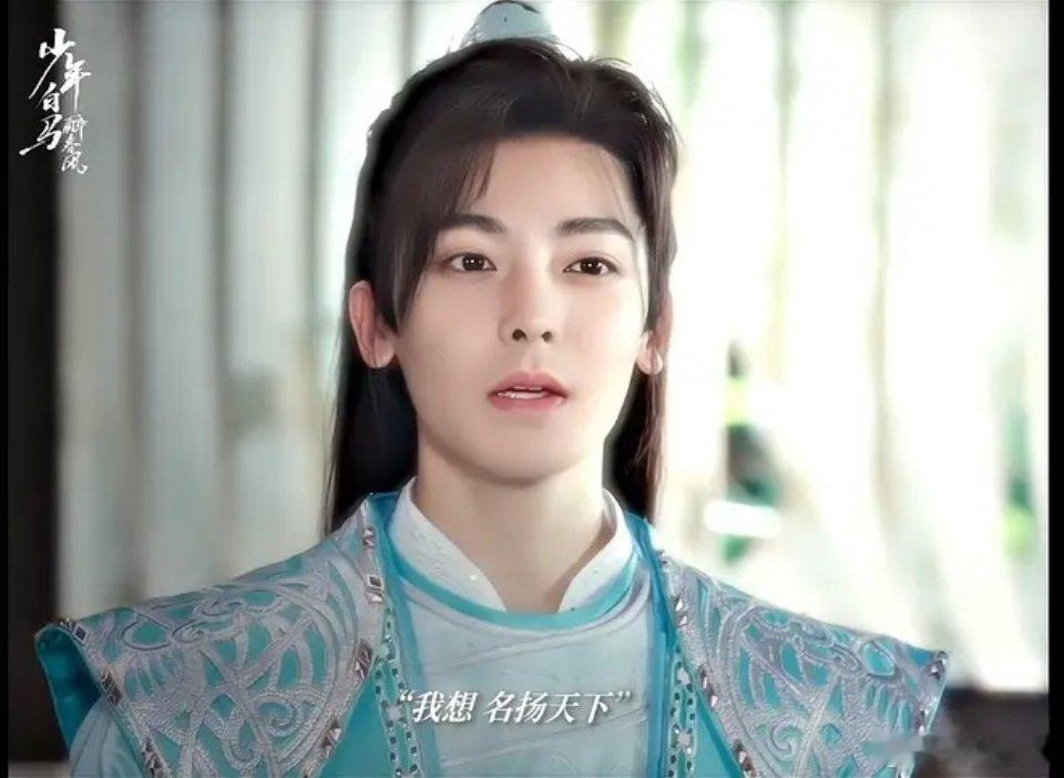 侯明昊是不是有点像发福版的“林志颖”呀 ​​​