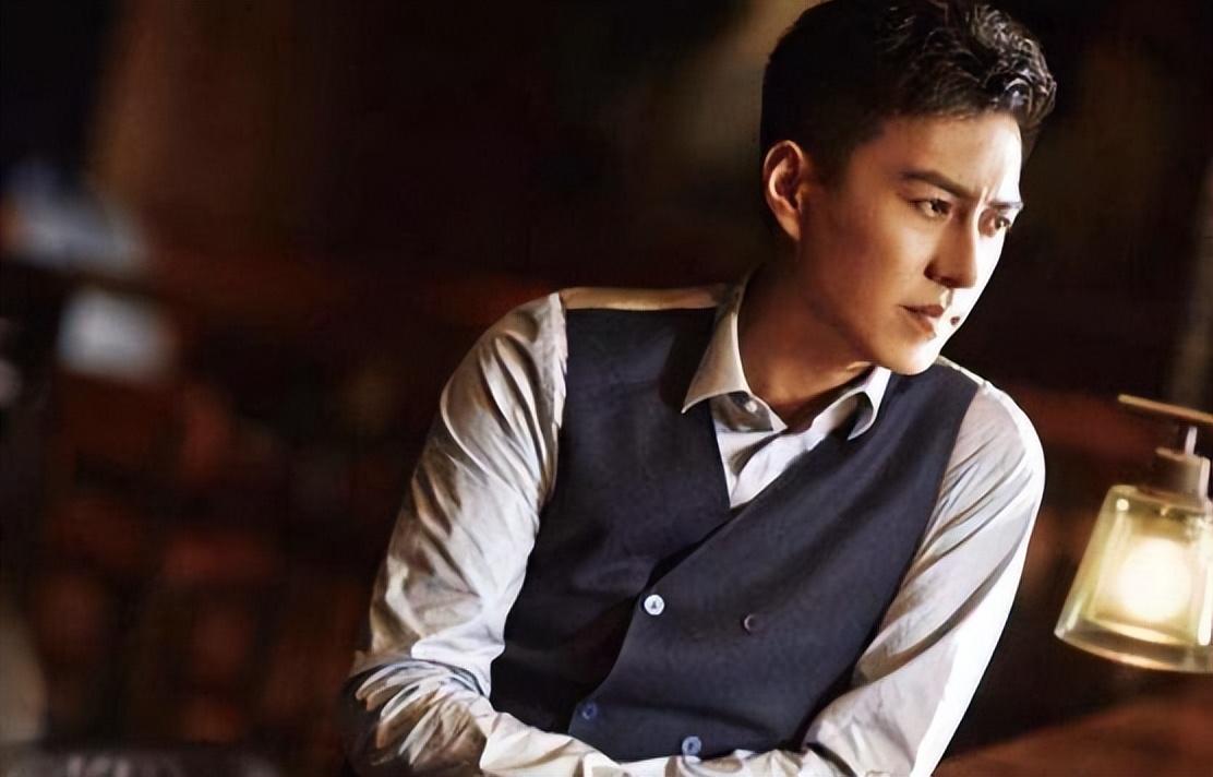 靳东是永远不会离婚的，不是因为他和老婆财产纠葛太多，而是因为他的老婆，有一个特别